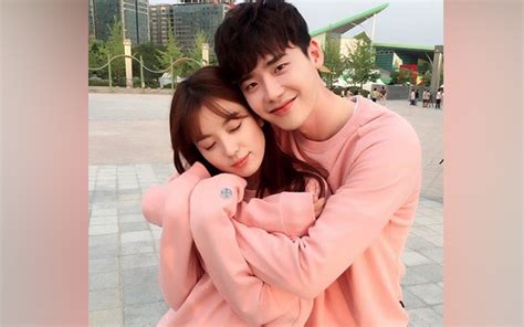 Lee Jong Suk Blak Blakan Menceritakan Kisah Handcuff Kiss