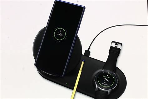 samsungs latest wireless charger duo  capable  juicing  devices  unison