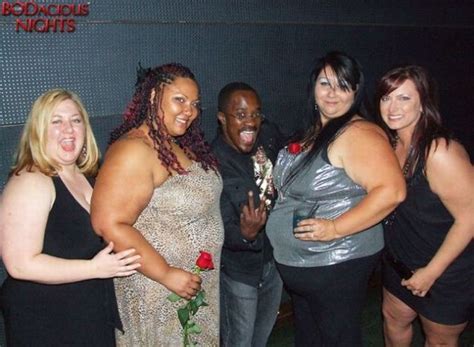 Night Clubs For Overweight People 47 Pics