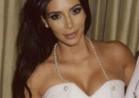 kim kardashian compartilha imagens inéditas da despedida de solteira
