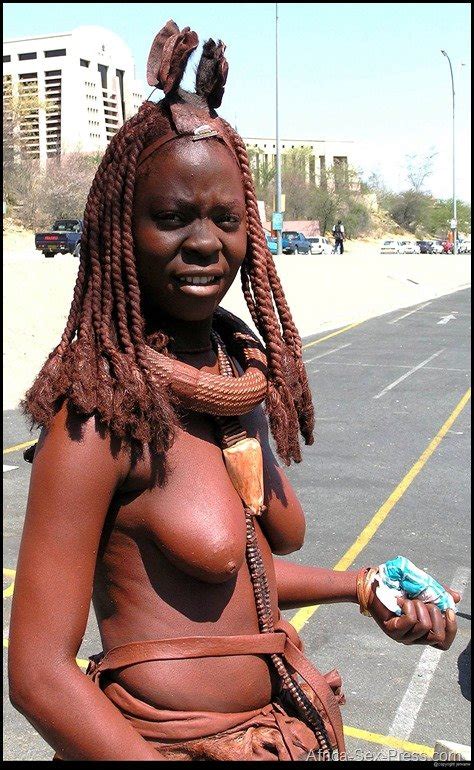 huge african tribe breast