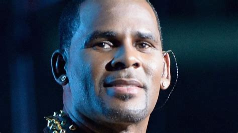 R Kelly Sex Tape Singer Allegedly Seen Having Sex With Girl