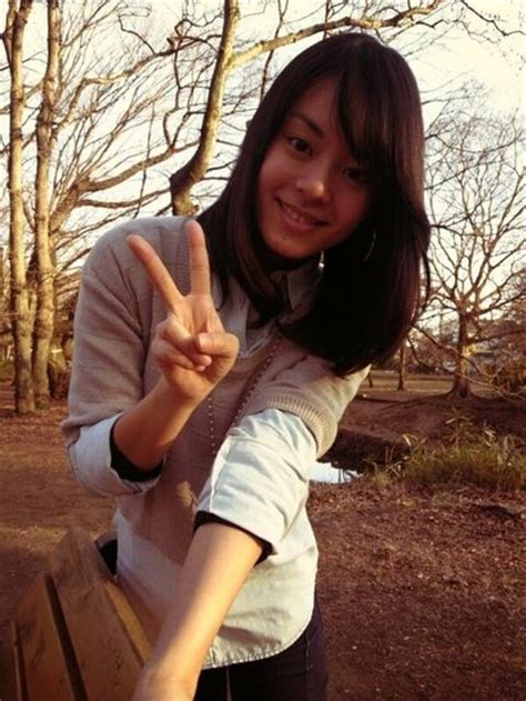 18岁日本女星遭歌喉遇害 事后凶手将照片放上网 金鹰网 Free Nude