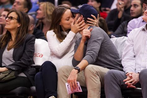 celebrities on the kiss cam famous people kissing at