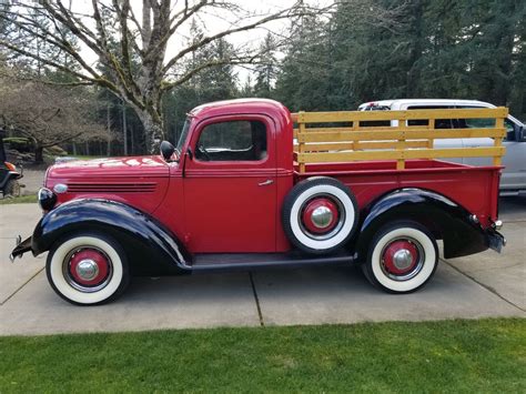 restored  ford pickups vintage truck  sale
