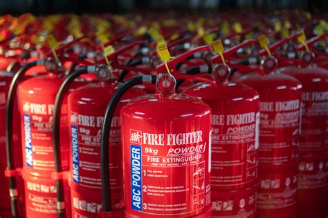 types  fire extinguishers fire fighter industry