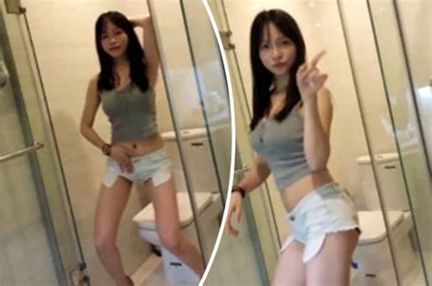 woman s sexy live streaming from toilet banned by chinese