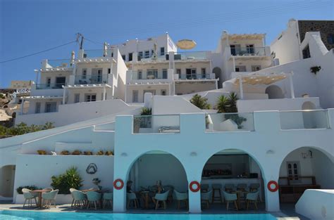 Das Hotel Vom Pool Her Gesehen Belvedere Suites Santorini
