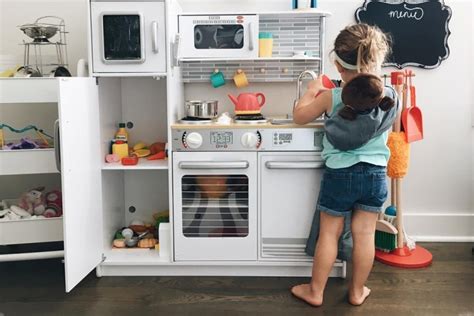 play kitchens  toddlers