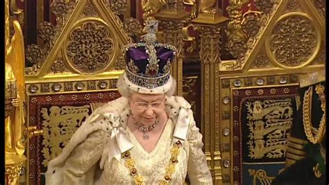 queen formally opens parliament youtube