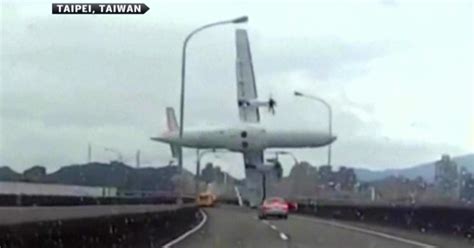 deadly plane crash caught  camera