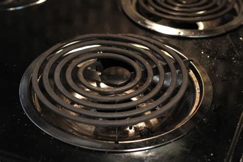 clean stove burners   easy steps apartment therapy