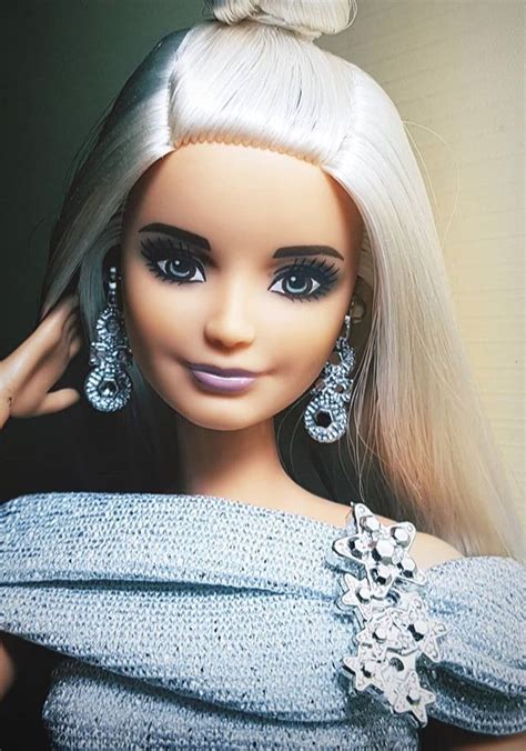pin by hot sexy dolls on the dolls in 2018 pinterest barbie dolls and barbie fashionista