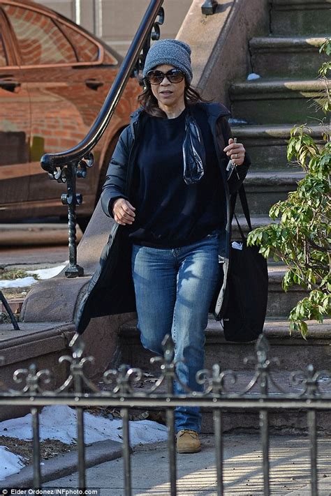 Rosie Perez Leaves Home For First Time Since Being Fired From The View