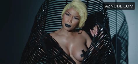 Nicki Minaj Sexy Rapper Presents New Krippy Kush Music