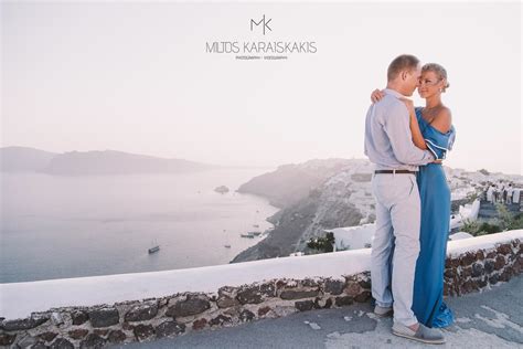 samuel and anastasia engagement photoshoot santorini santorini wedding photographer videographer