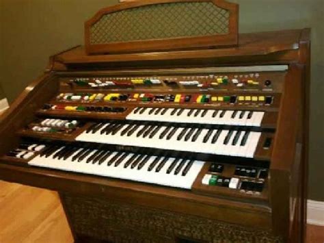 organ yamaha electone model  excellent condition original owners home  sale