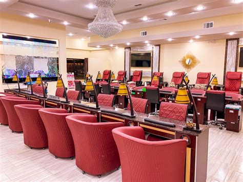 lavish nail lounge    reviews  dunwoody club dr