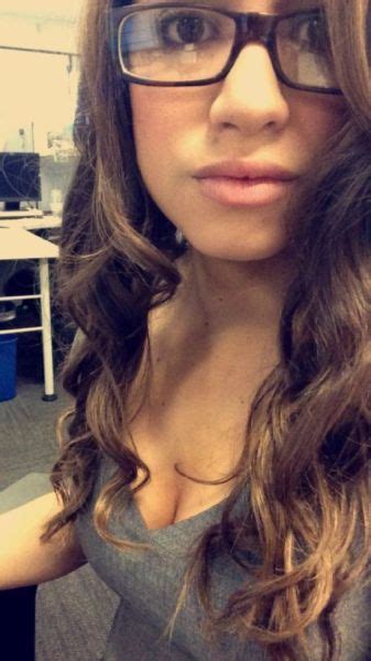 Girls Who Are Obviously Bored At Work 43 Pics