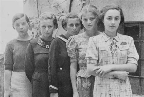 Auschwitz Survivors First Jews Sent To The Nazi