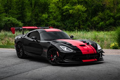 dodge viper acr  edition extreme aero pkg signed  factory  sale special