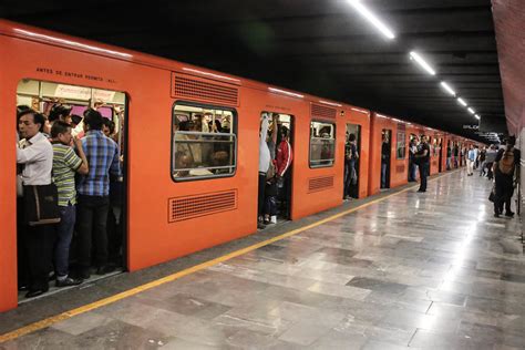 short guide  mexico citys metro