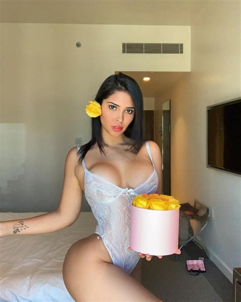 Ana Paula Saenz Fappening Sexy New Pics The Fappening