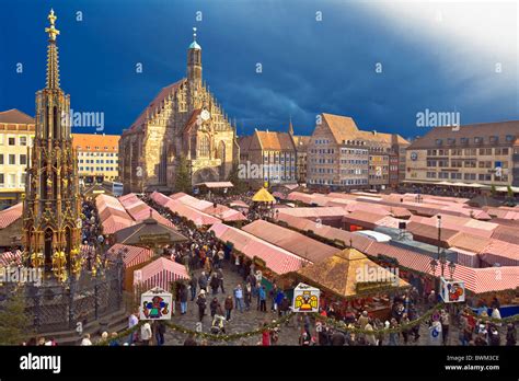 deutschland europa bayern nuernberg nuernberg weihnachten markt christkindlmarkt uebersehen