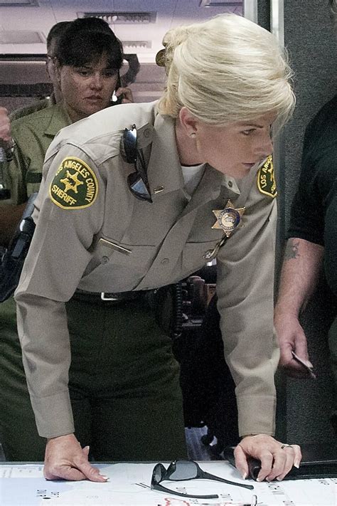 moved to lasdhq lasd news on twitter female cop heroic women