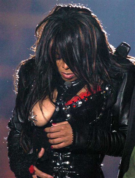 Judges Liked Janet Jackson S Super Bowl Boob Oops Picture 2008 7