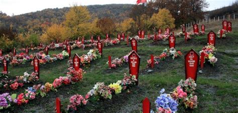 10 moving photos of the kosovo war