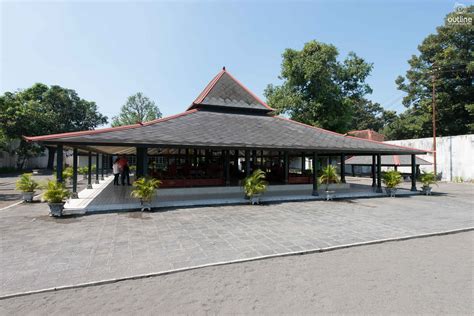 yogyakarta palace kraton indonesia outline  photography