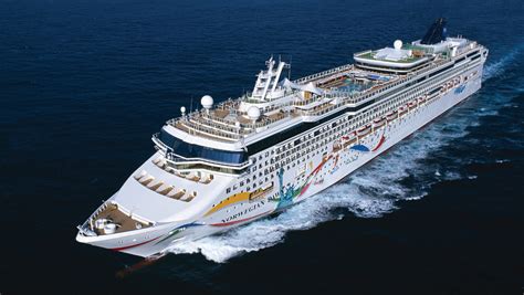 norwegian cruise  fans cry foul   beverage policy
