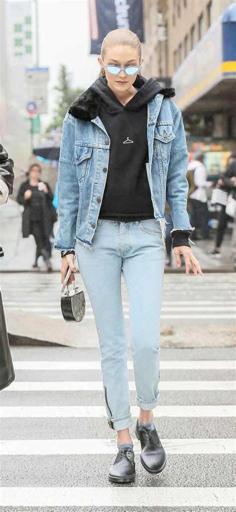 Gigi Hadid In Casual Outfit New York 05 25 2017