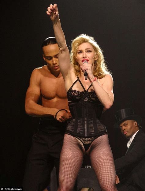 naked madonna recreates controversial sex book image for