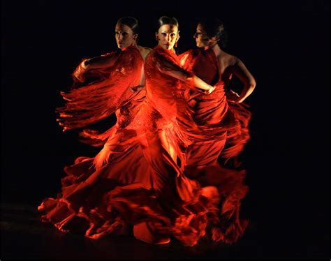 flamenco vivo shares spanish dance   audiences  performance   time huffpost