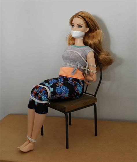 Barbie Curvy Doll In Distress 3 By Conanrock On Deviantart