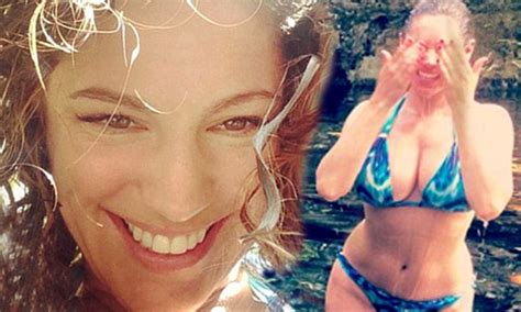 Kelly Brook Is On Holiday Again This Time Relaxing In A
