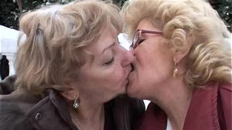 Grannies Lesbians Amateur Homemade Perfectgirls Site