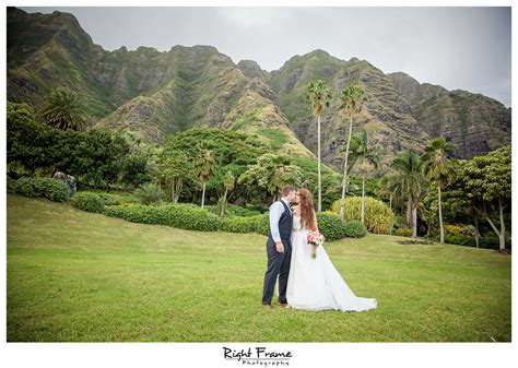 hawaii kualoa ranch wedding  paliku gardens   frame photography