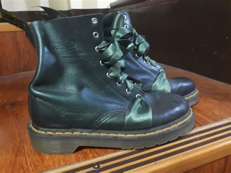 green dr martens  ribbon laces     rthriftstorehauls
