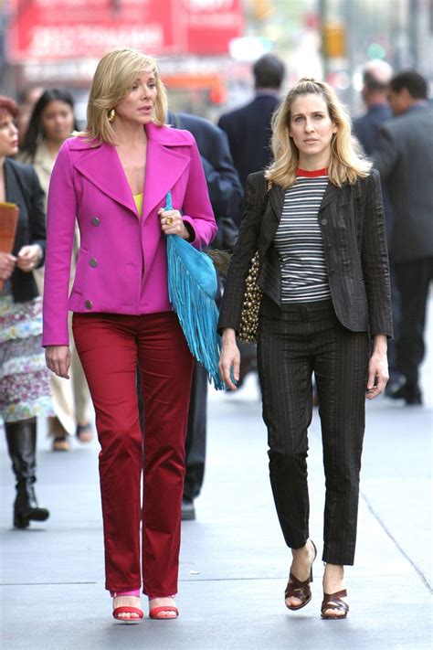 45 Samantha Jones Looks We Love Carrie Bradshaw Outfits City Outfits