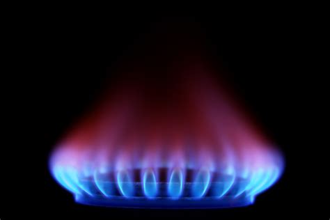 gas stove  side blue flames  black kemgas