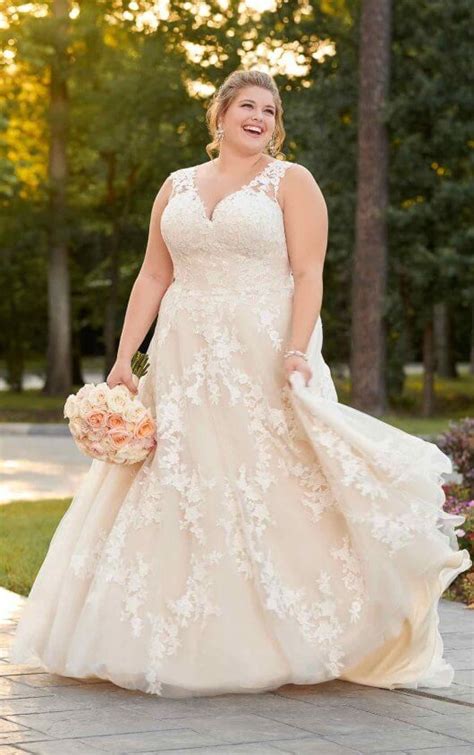 summer of love top 5 plus size wedding dresses this