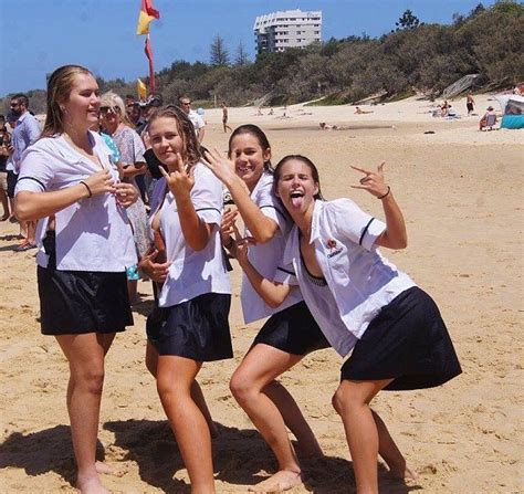 Schoolies Begin Their Party On The Gold Coast Surfers Paradise With