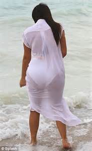 kim kardashian goes shopping in bizarre skort suit in miami beach