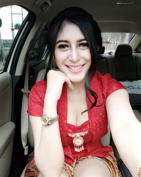 Mama Muda Cantik Montok Seksi Abis Mama Syantik