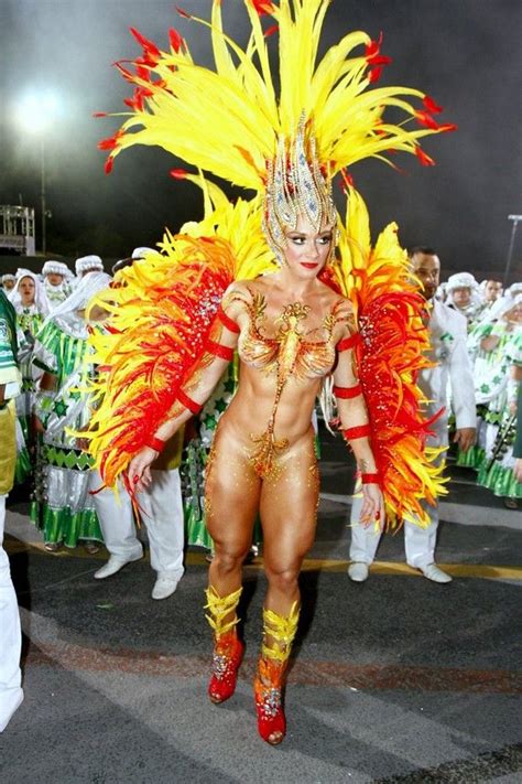 Hot Women Who Work Out Muscular Women Rio Carnival