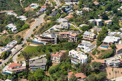 mulholland drive  homes  hollywood hills aerial view flickr