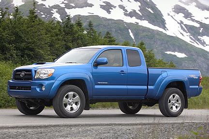 toyota tacoma car review